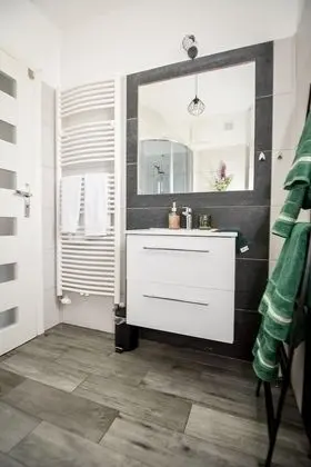 2-level Deluxe Apartment (1)