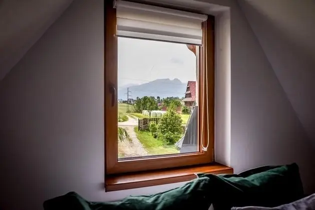 2-level Deluxe Apartment (1)