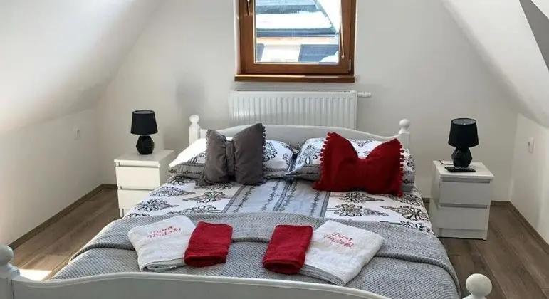 2-level Deluxe Apartment (1)