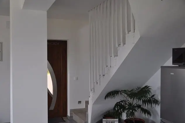 2-level Deluxe Apartment (1)