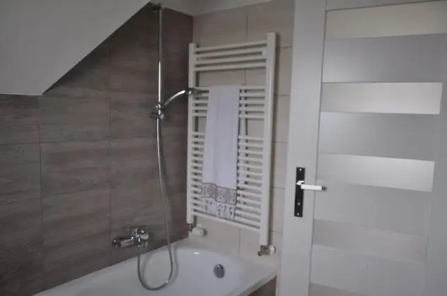 2-level Deluxe Apartment (1)