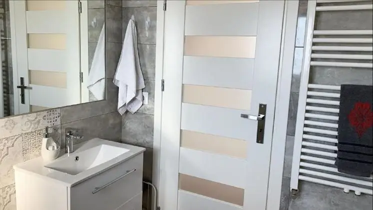 2-level Deluxe Apartment (1)