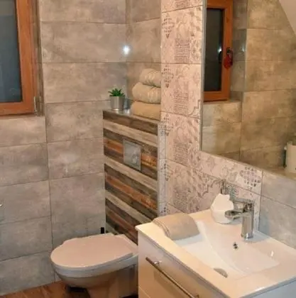 2-level Deluxe Apartment (1)