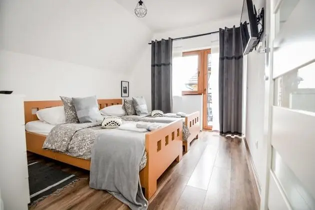 2-level Deluxe Apartment (2)