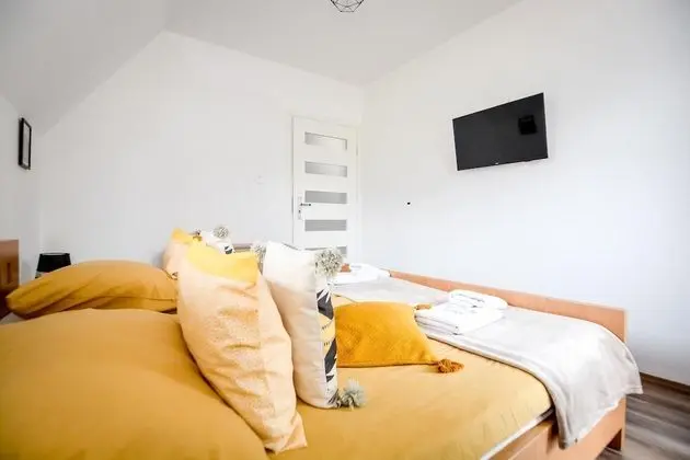 2-level Deluxe Apartment (2)