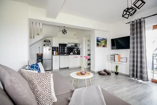 2-level Deluxe Apartment (2)