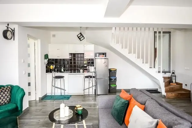 2-level Deluxe Apartment (2)