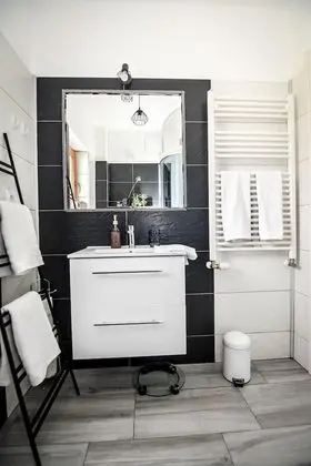 2-level Deluxe Apartment (2)