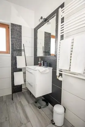 2-level Deluxe Apartment (2)