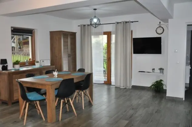 2-level Deluxe Apartment (2)