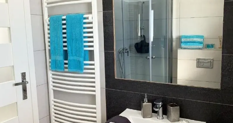 2-level Deluxe Apartment (2)