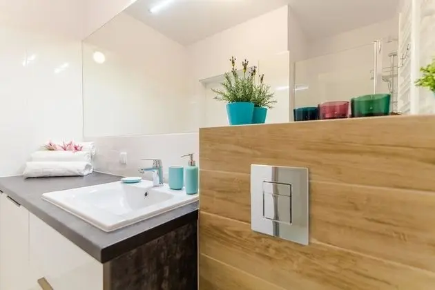 Apart Daire, Birden Çok Yatak, Sigara İçilmez (Turkus)