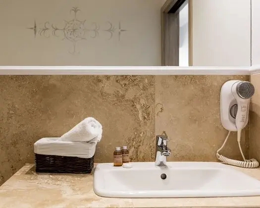 Deluxe Stüdyo Süit