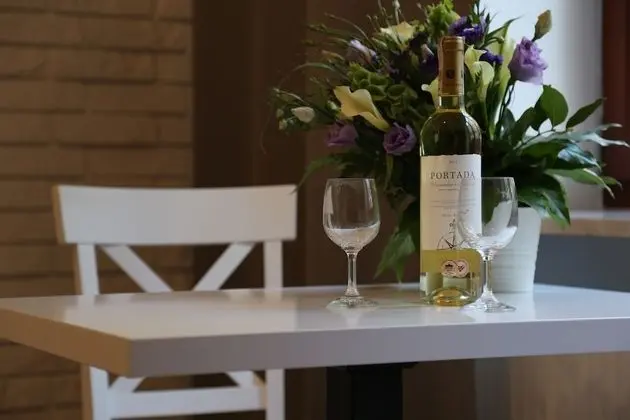 Comfort Stüdyo Süit, 1 Yatak Odası, Küçük Mutfak (Black & White)