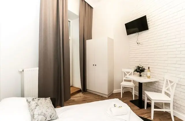 Comfort Stüdyo Süit, 1 Yatak Odası, Küçük Mutfak (Black & White)