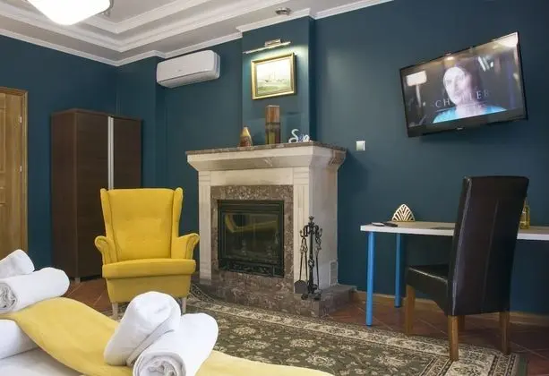 Deluxe Tek Büyük Yataklı Oda