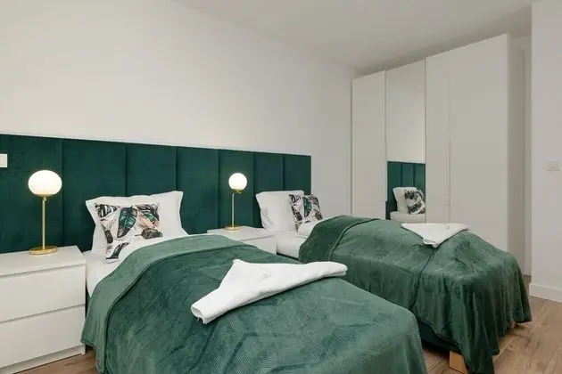 Apart Daire, 2 Yatak Odası, Balkon, Plaj Kenarı