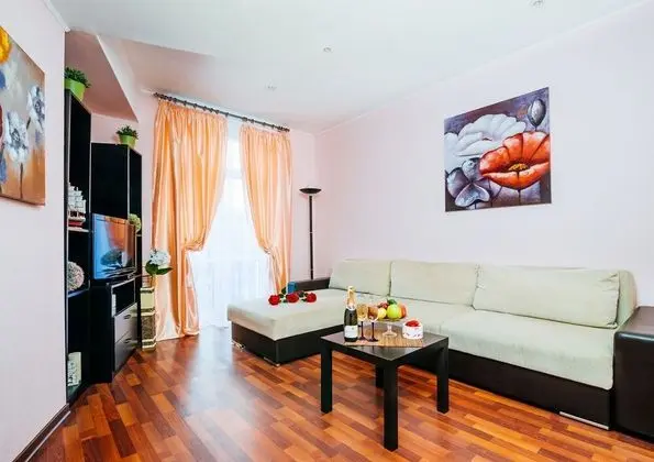 Basic Apart Daire, 1 Yatak Odası (Prospect Nezavisimosti, 46)