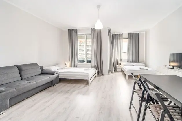 Dört Kişilik Oda, 2 Çift Kişilik Yatak, Balkon