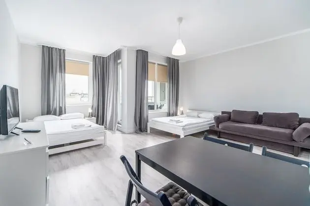 Dört Kişilik Oda, 2 Çift Kişilik Yatak, Balkon