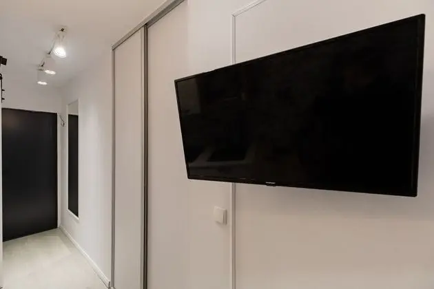 City Tek Büyük Yataklı Oda