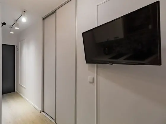 City Tek Büyük Yataklı Oda
