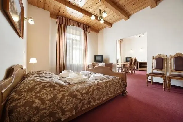 Classic Üç Kişilik Oda