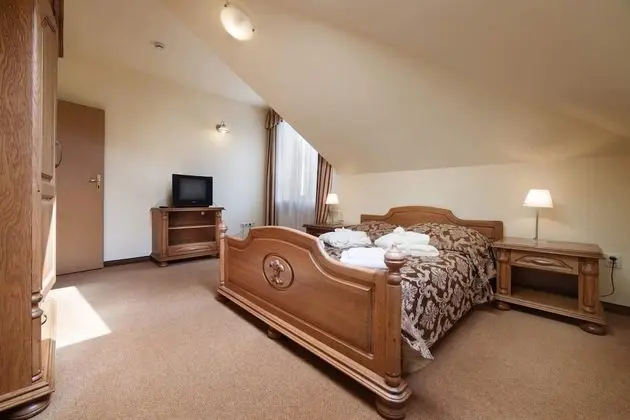 Classic Üç Kişilik Oda