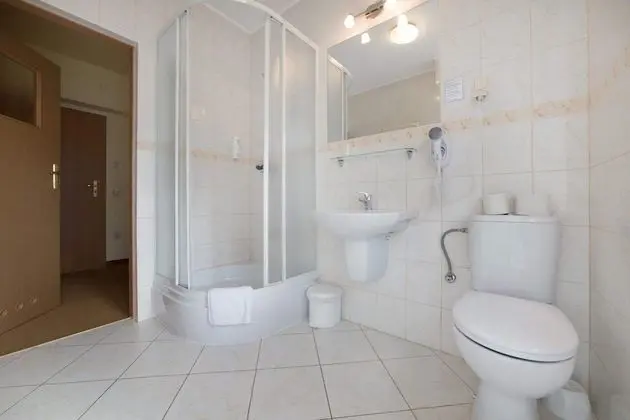 Classic Üç Kişilik Oda