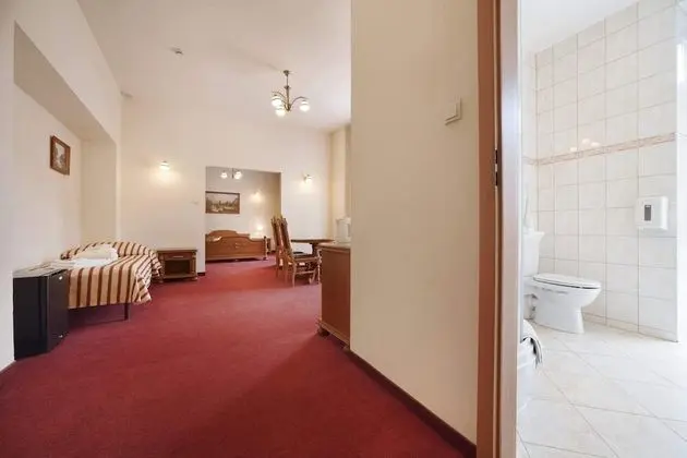 Comfort Tek Büyük veya İki Ayrı Yataklı Oda