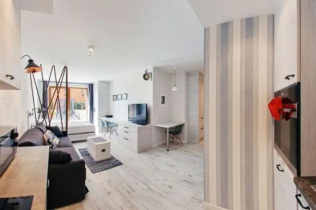 Apart Daire, Bahçe Manzaralı (90a)