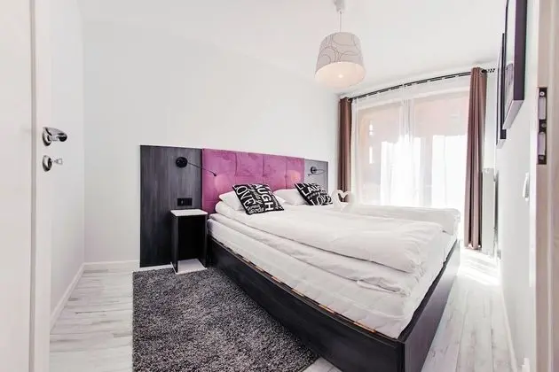 Apart Daire, Bahçe Manzaralı (90b)
