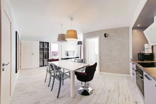 Apart Daire, Bahçe Manzaralı (90b)