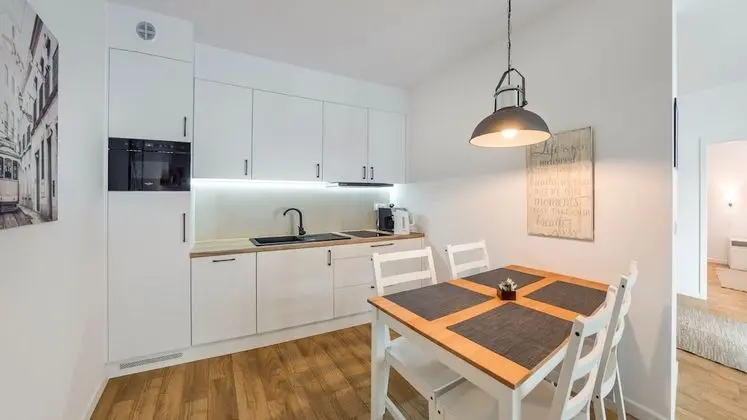 Apartament (14A)