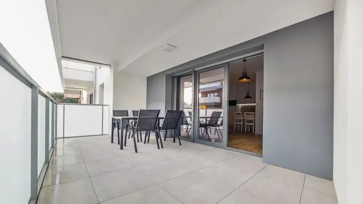 Apartament (14A)