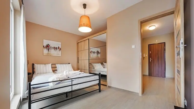Chmielna 70 Apartament 18