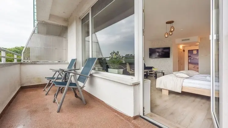 Stüdyo, Balkon (503)