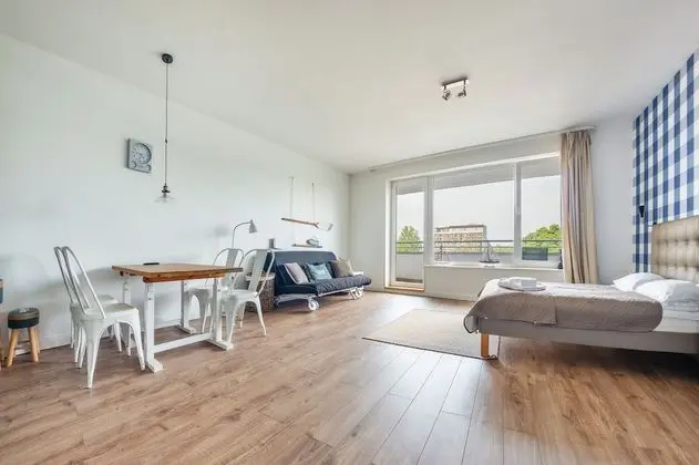 Stüdyo, Balkon (505)