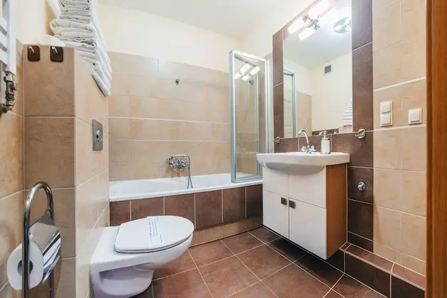 Apart Daire (49 Helska Villa, Steyera 18)