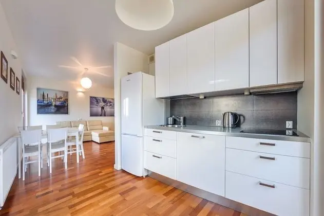 Apart Daire (11, ul. Wojska Polskiego 77)