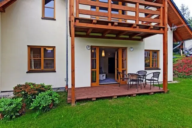 Apart Daire (Komuny Paryskiej 31/1)