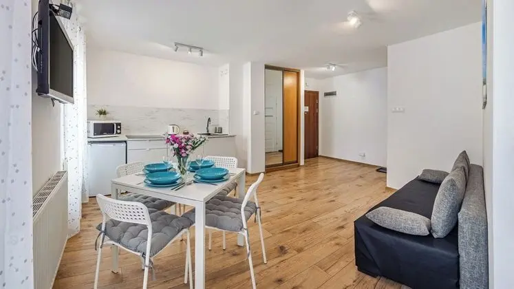 Stüdyo Süit (18a/12)