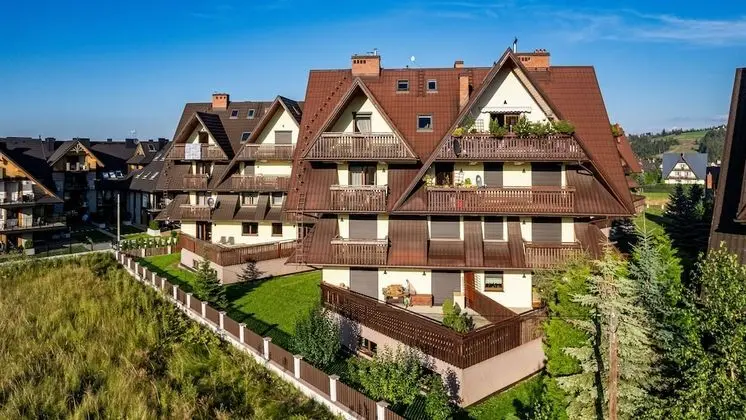 Apart Daire (1- Spiechowicza 14)