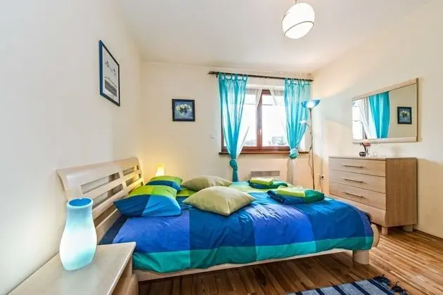 Apart Daire (1- Spiechowicza 14)