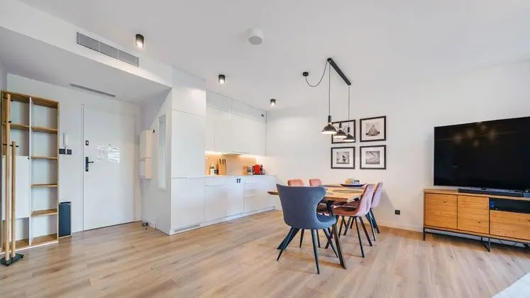 Apartament (A 411)
