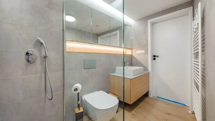 Apartament (A 411)