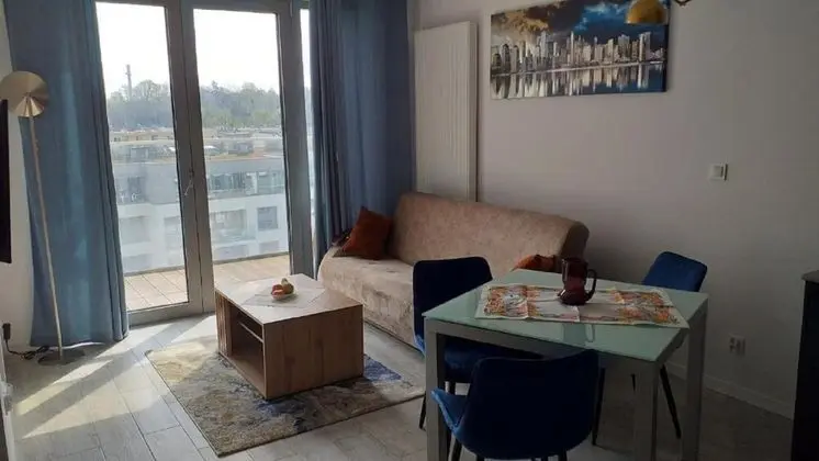 Apart Daire (124 - ul. Obrońców Wybrzeża 8)