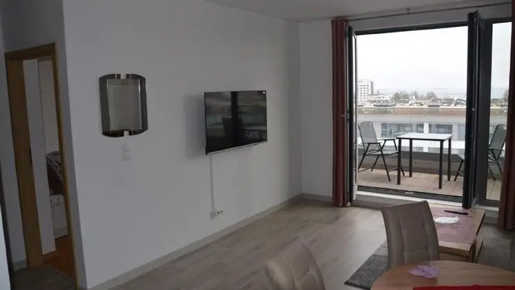Apart Daire (125 - ul. Obrońców Wybrzeża 8)