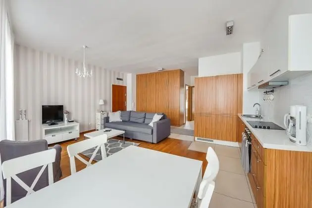 Apartment (C 5)