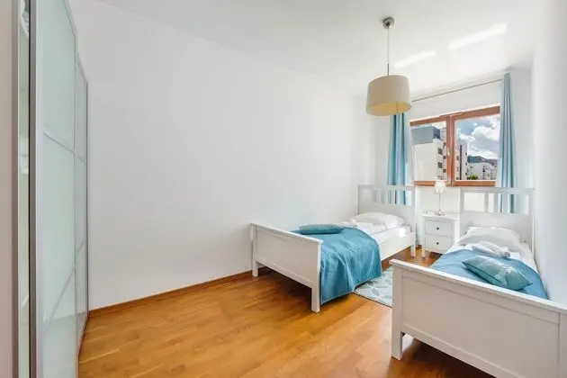 Apartment (C 5)